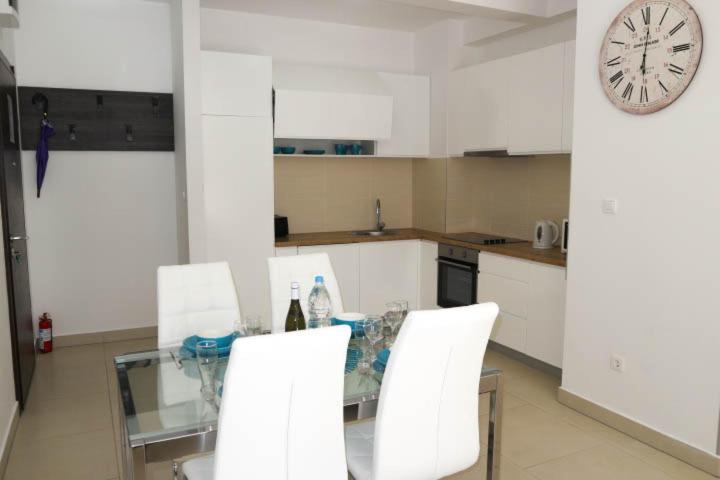 Lavender Bay Apartments D3&D5 Donji Morinj Exterior foto
