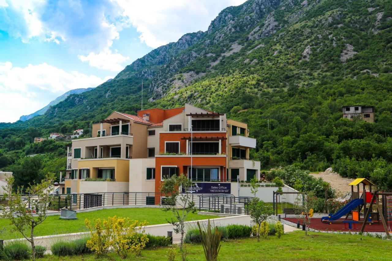 Lavender Bay Apartments D3&D5 Donji Morinj Exterior foto